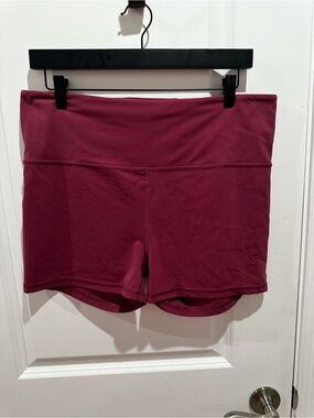 Athleta Women’s High-Waist Active Shorts - Burgundy Size XL